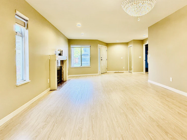 3-10000 Fisher Gate, Richmond, BC, V6X 3W8 - 5