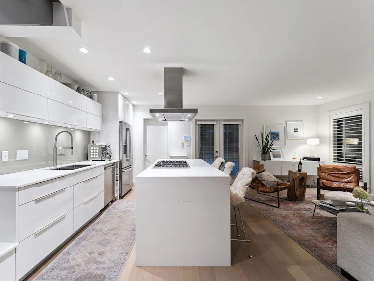 2108 Berkley Avenue, North Vancouver, BC, V7H 1Z7 - 4