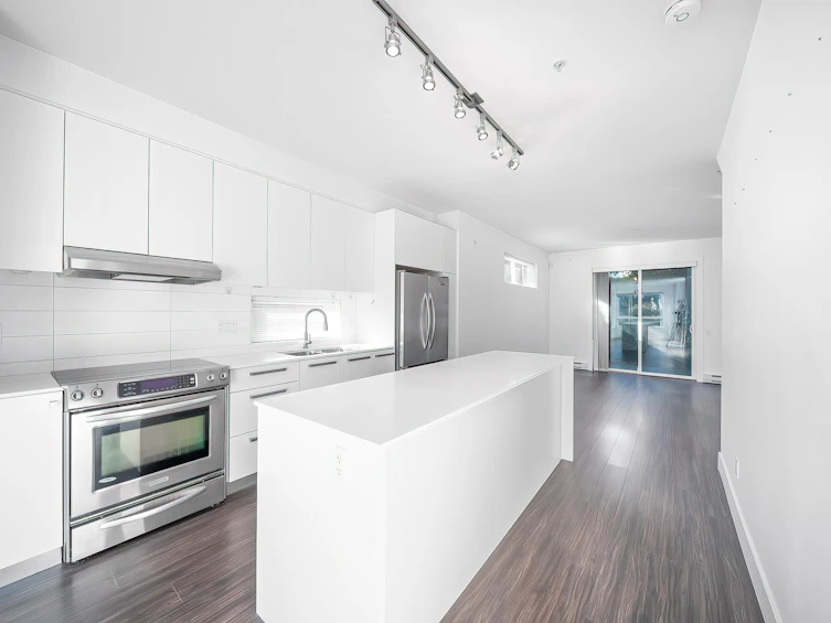 18-6868 Burlington Avenue, Burnaby, BC, V5J 0G1 - 20