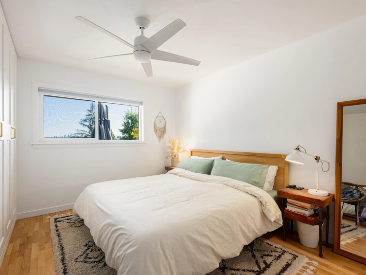 1231 Cloverley Street, North Vancouver, BC, V7L 1N7 - 13
