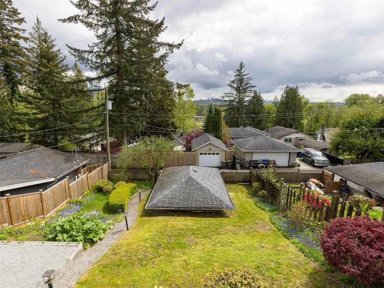 1231 Cloverley Street, North Vancouver, BC, V7L 1N7 - 27