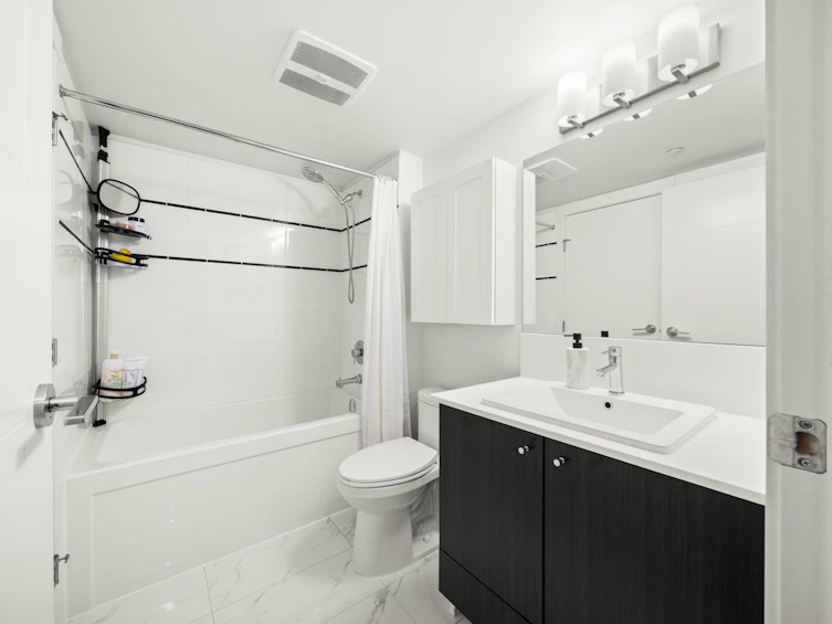 212-2525 Clarke Street, Port Moody, BC, V3H 0J3 - 20