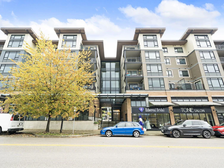 212-2525 Clarke Street, Port Moody, BC, V3H 0J3 - 3