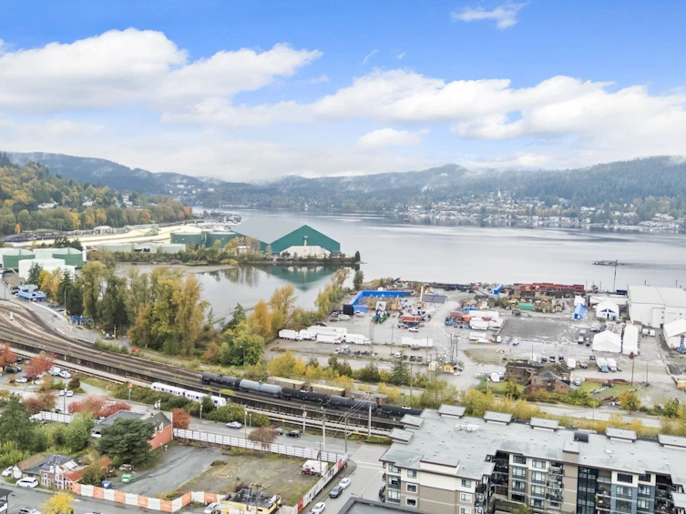 212-2525 Clarke Street, Port Moody, BC, V3H 0J3 - 31