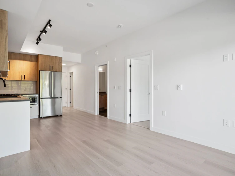 105-1100 Clarke Road, Port Moody, BC, V6M 4B9 - 7