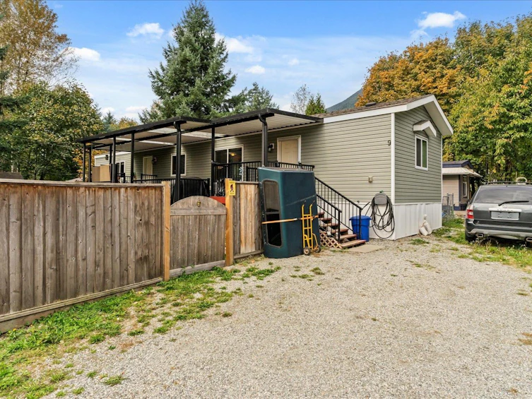 9-41711 Taylor Road, Mission, BC, V0M 1G0 - 2