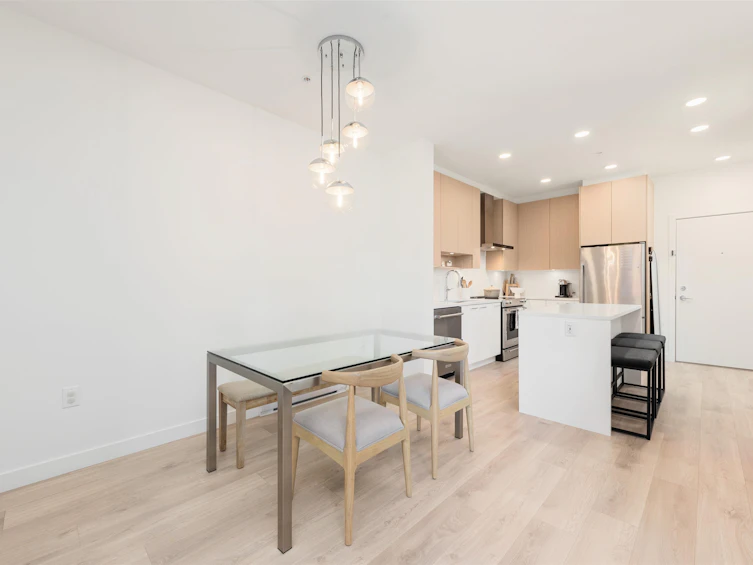 222-7588 16th Street, Burnaby, BC, V3N 0H8 - 4