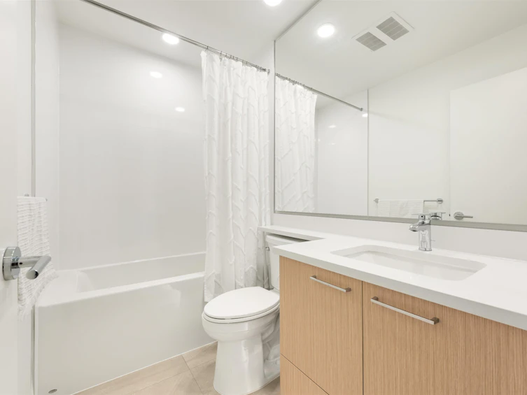 222-7588 16th Street, Burnaby, BC, V3N 0H8 - 14