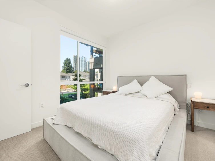222-7588 16th Street, Burnaby, BC, V3N 0H8 - 16