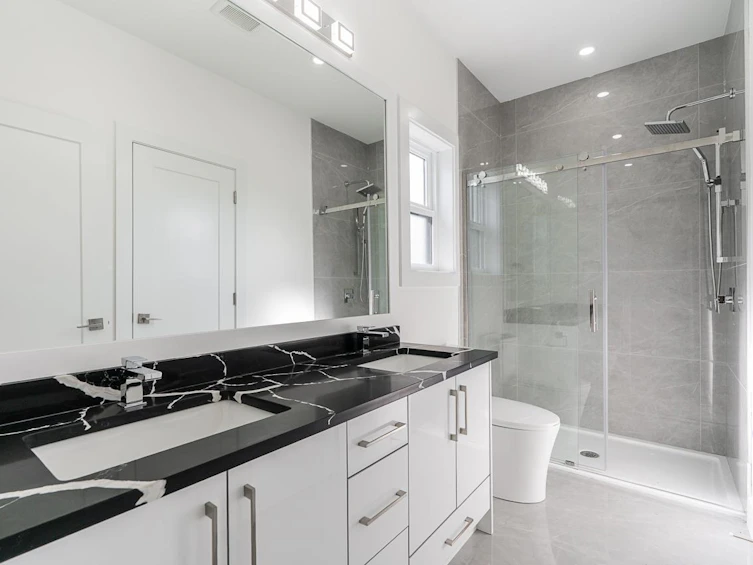 15051 63a Avenue, Surrey, BC, V3S 3H8 - 19