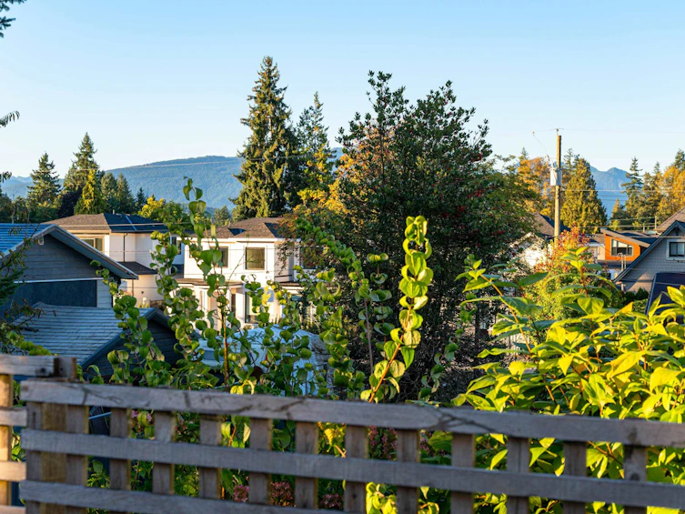 704 Townley Street, Coquitlam, BC, V3J 4N1 - 26
