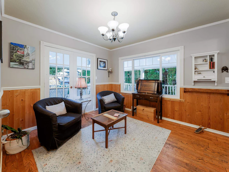 704 Townley Street, Coquitlam, BC, V3J 4N1 - 9