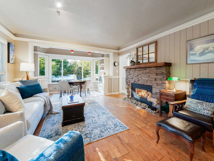 704 Townley Street, Coquitlam, BC, V3J 4N1 - 11
