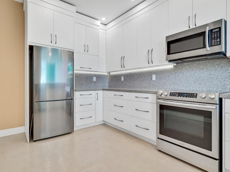 304-4753 W River Road, Delta, BC, V4K 1R9 - 10