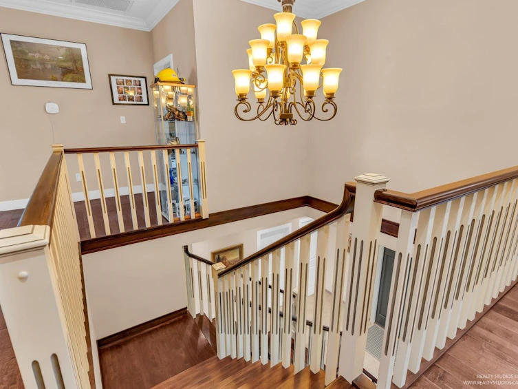 7227 Barnet Road, Burnaby, BC, V5A 1E3 - 16