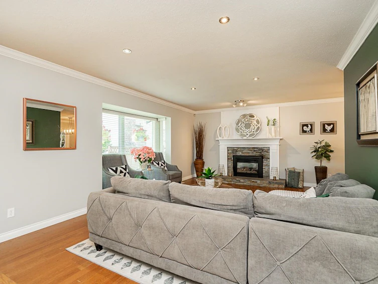 14625 86b Avenue, Surrey, BC, V3S 6N2 - 6