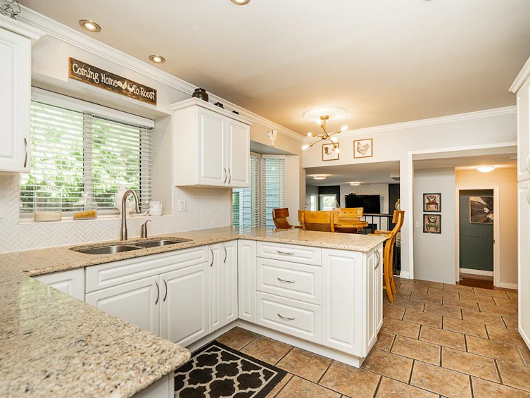 14625 86b Avenue, Surrey, BC, V3S 6N2 - 10