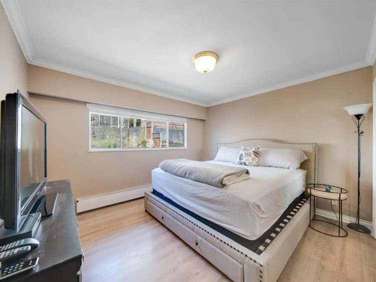 4599 Sunland Place, Burnaby, BC, V5J 3A3 - 10