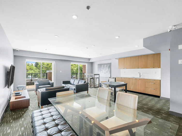 215-1330 Marine Drive, North Vancouver, BC, V7P 1T4 - 20