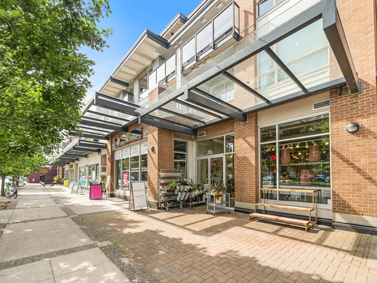 215-1330 Marine Drive, North Vancouver, BC, V7P 1T4 - 24