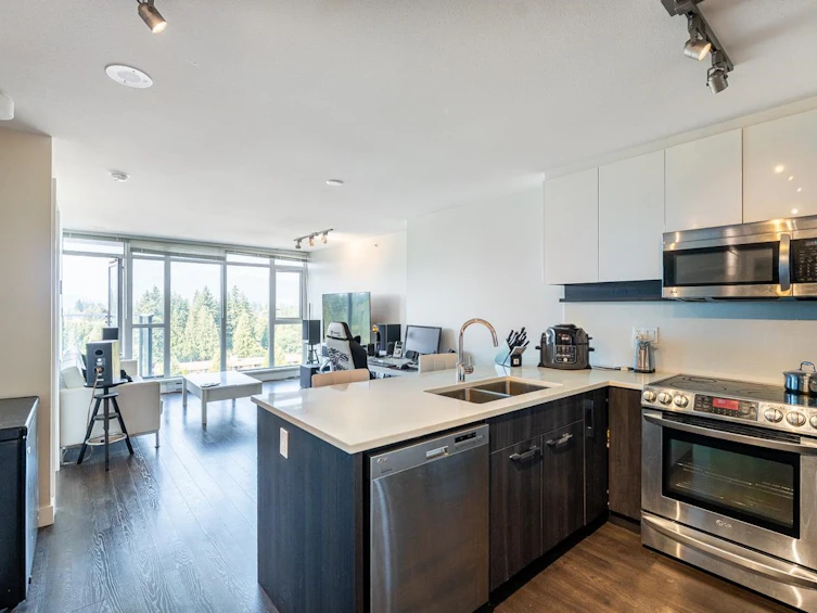 1606-958 Ridgeway Avenue, Coquitlam, BC, V3K 0C5 - 7
