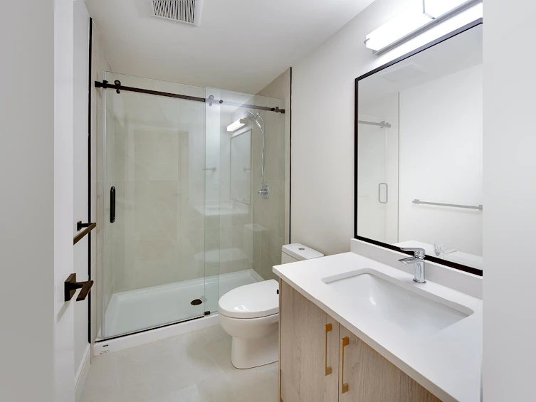 7815 18th Avenue, Burnaby, BC, V3N 1J5 - 27