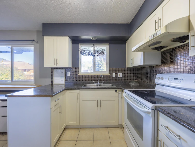 10231 Rosedene Crescent, Richmond, BC, V7A 2P6 - 11