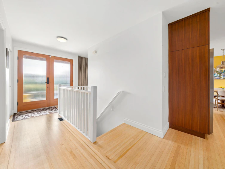 728 E 6th Street, North Vancouver, BC, V7L 1R6 - 4