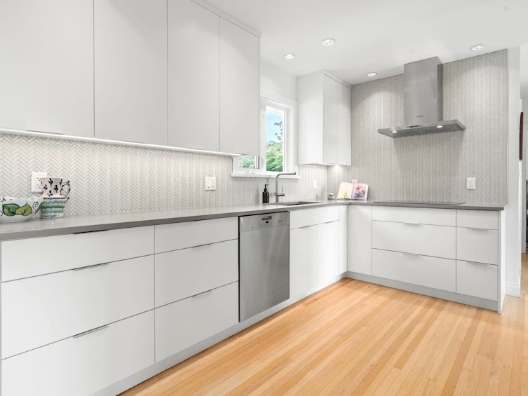 728 E 6th Street, North Vancouver, BC, V7L 1R6 - 12