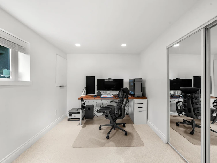 728 E 6th Street, North Vancouver, BC, V7L 1R6 - 29
