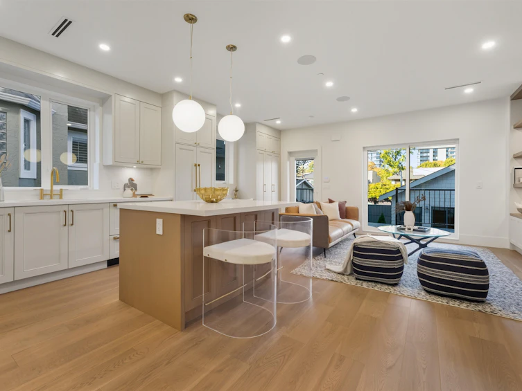 1761 W 16th Avenue, Vancouver, BC, V6J 2L9 - 10