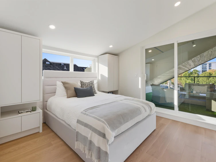 1761 W 16th Avenue, Vancouver, BC, V6J 2L9 - 25