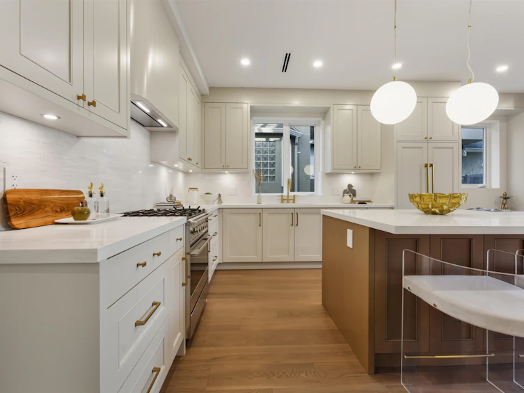 1761 W 16th Avenue, Vancouver, BC, V6J 2L9 - 8