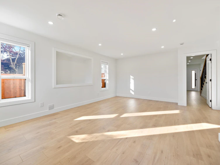 2-4170 Hurst Street, Burnaby, BC, V5J 3R4 - 3