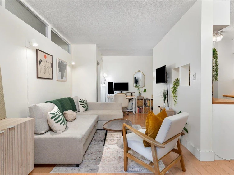 101-1540 E 4th Avenue, Vancouver, BC, V5N 1J8 - 4