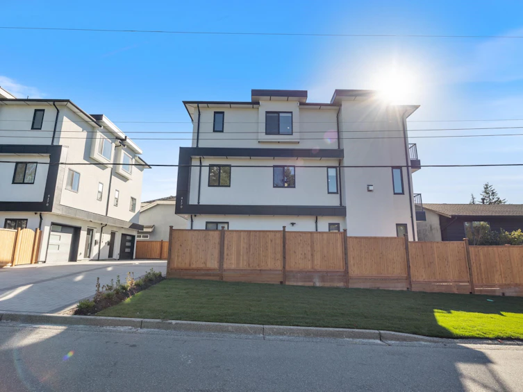 3-4170 Hurst Street, Burnaby, BC, V5J 3R4 - 4