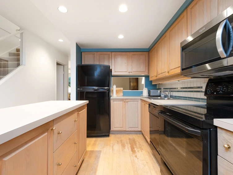 4083 Parkway Drive, Vancouver, BC, V6L 3C9 - 11