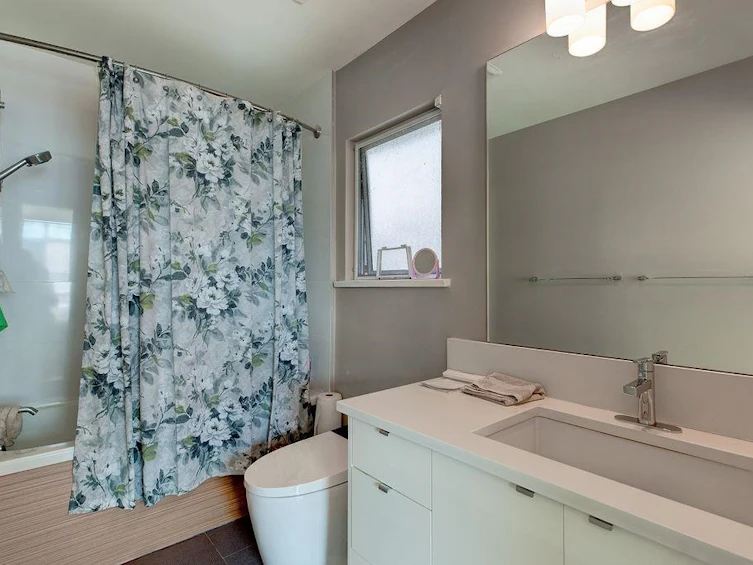 5691 Keith Street, Burnaby, BC, V5J 3C4 - 29