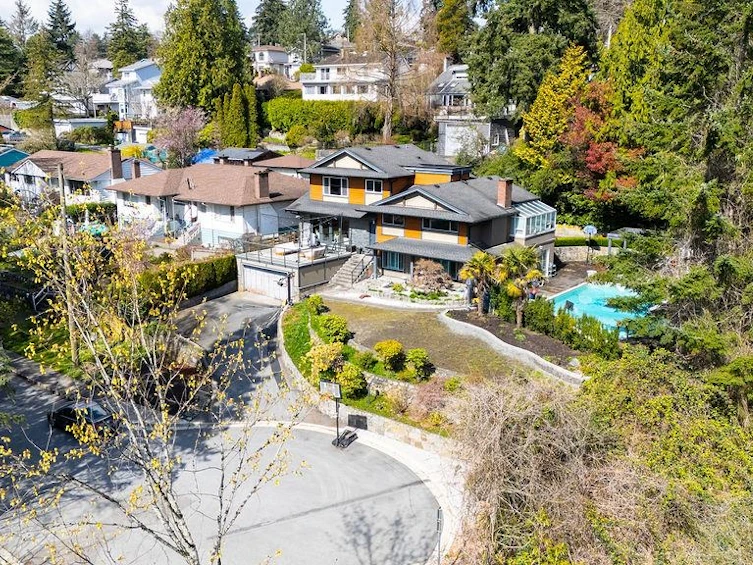 5691 Keith Street, Burnaby, BC, V5J 3C4 - 31
