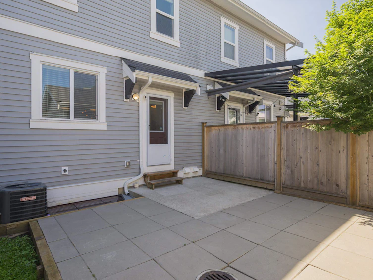 20247 82b Avenue, Langley, BC, V2Y 0Y9 - 31