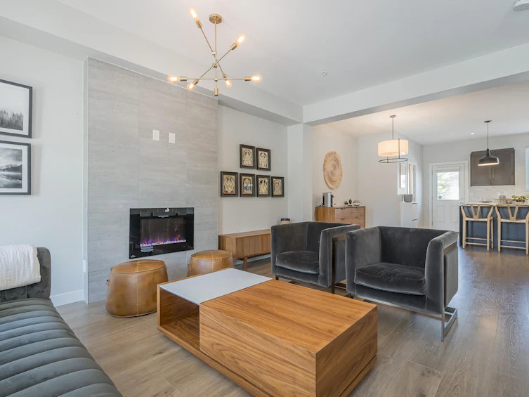 20247 82b Avenue, Langley, BC, V2Y 0Y9 - 8