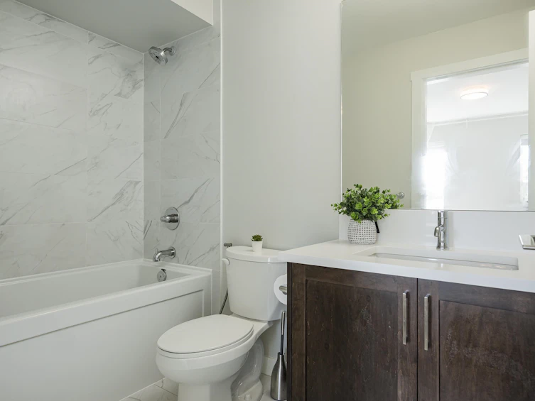 20247 82b Avenue, Langley, BC, V2Y 0Y9 - 18