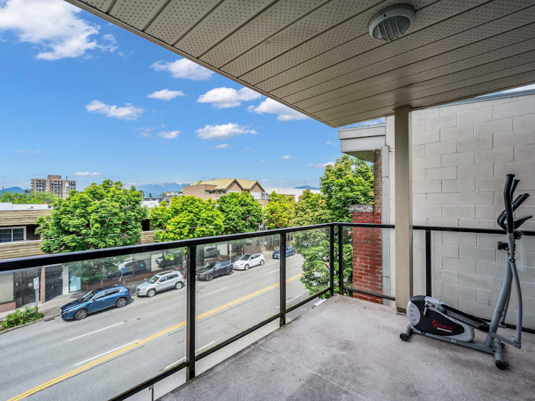 301-22318 Lougheed Highway, Maple Ridge, BC, V2X 2T4 - 11
