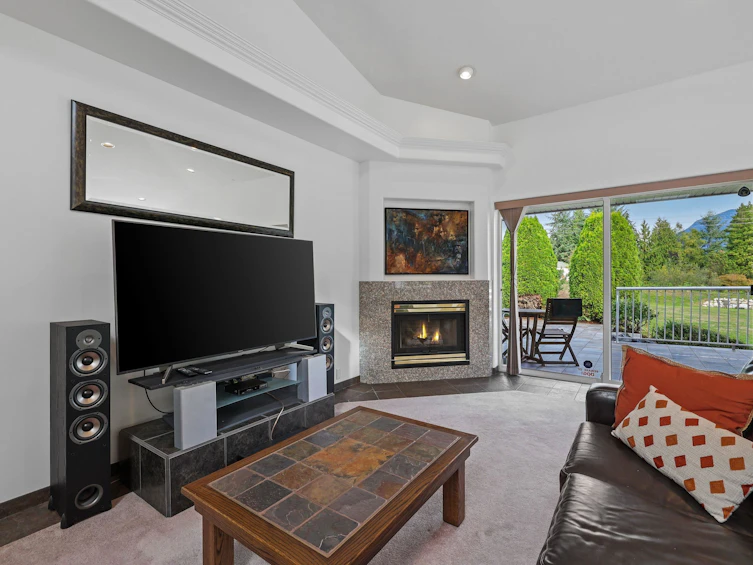 107 Hemlock Drive, Port Moody, BC, V3H 4W9 - 3