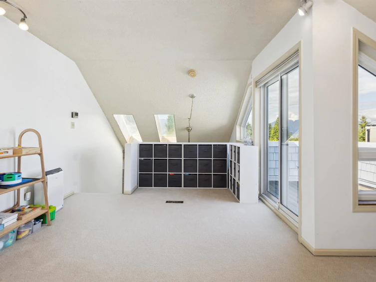 4190 W 11th Avenue, Vancouver, BC, V6R 2L6 - 20