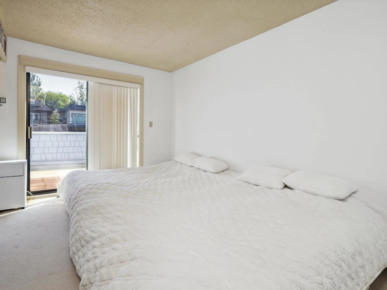 4190 W 11th Avenue, Vancouver, BC, V6R 2L6 - 19