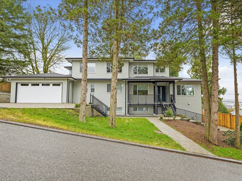 1930 Kaptey Avenue, Coquitlam BC V3K 6P1