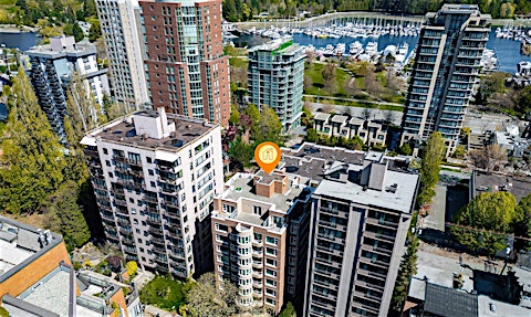 203-1845 Robson Street, Vancouver, BC, V6G 1E4