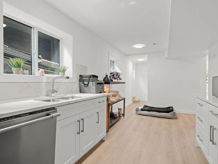 1430 Draycott Road, North Vancouver, BC, V7J 1W2 - 22