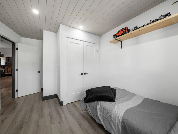 1430 Draycott Road, North Vancouver, BC, V7J 1W2 - 15